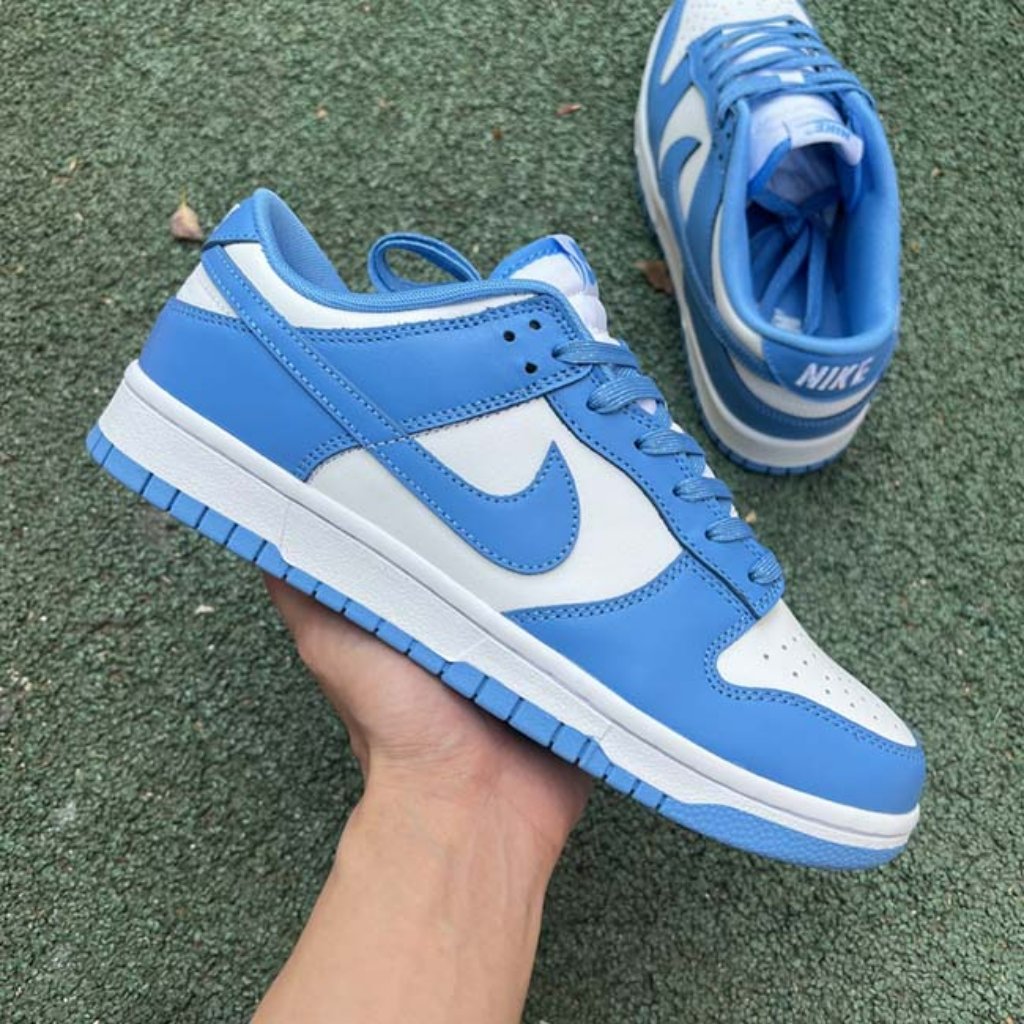 Nike Dunk Low X Unc Sneakers